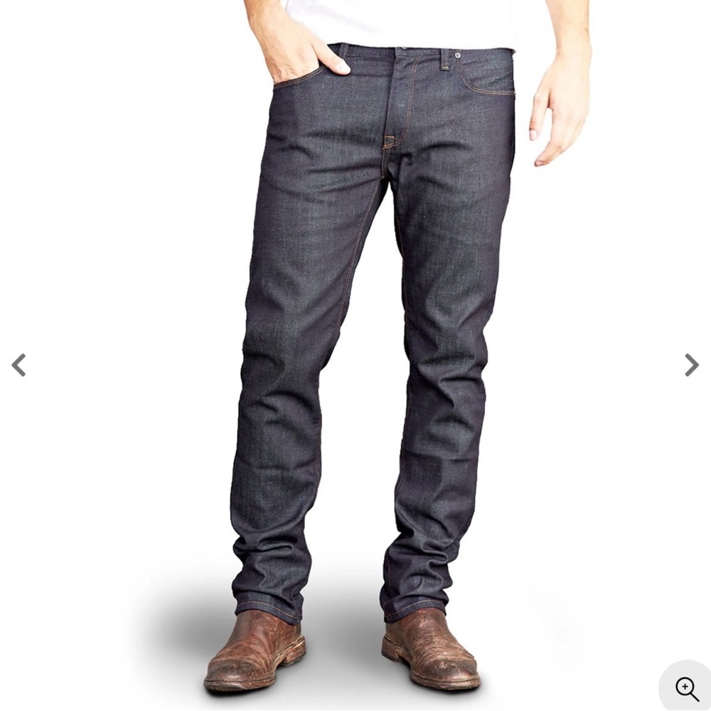 Mott and Bow NWT Slim Mosco Dark Blue Slim Straight Jeans